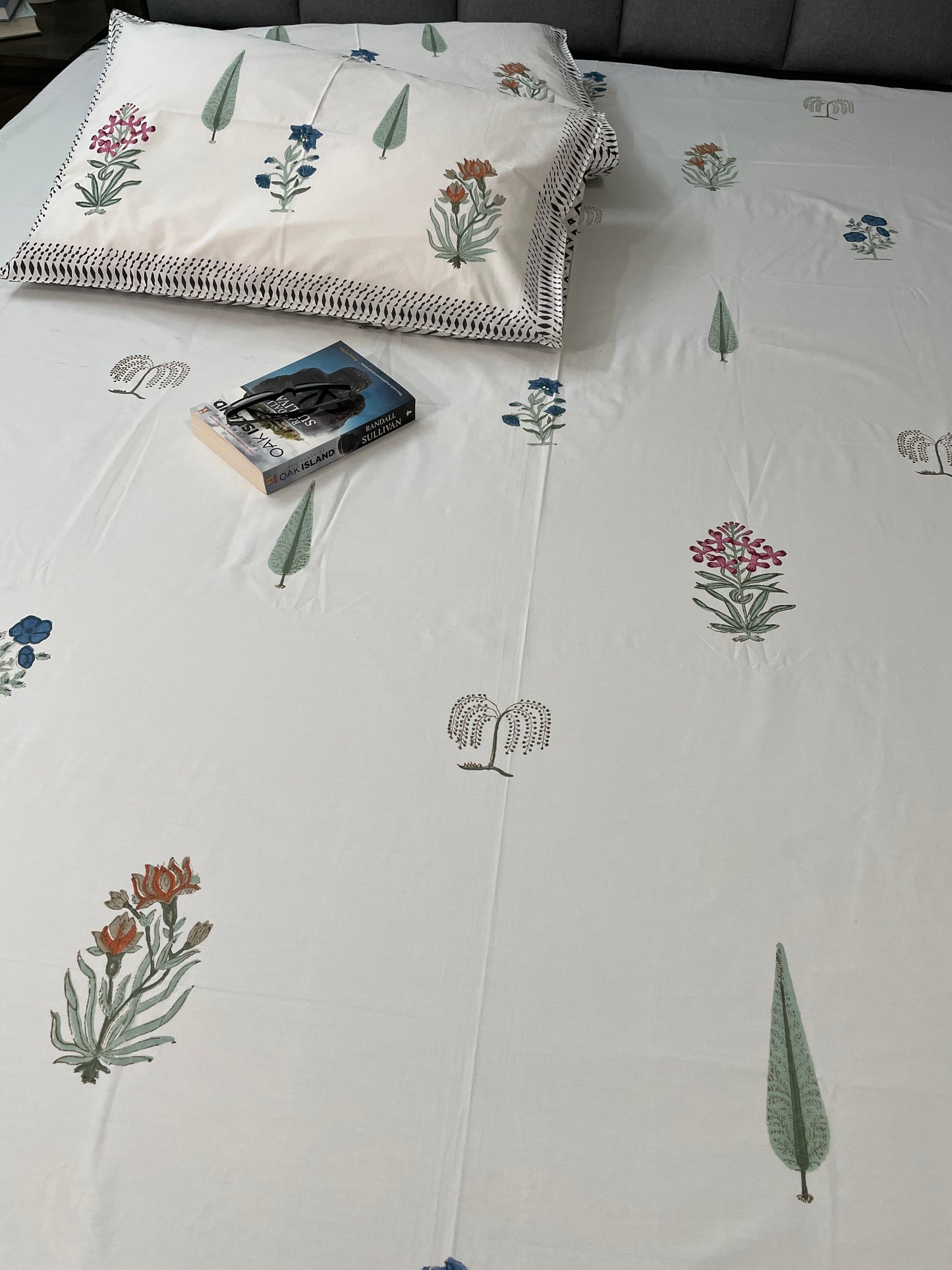 Craftsman's Choice Handblock Printed Cotton Bedsheet