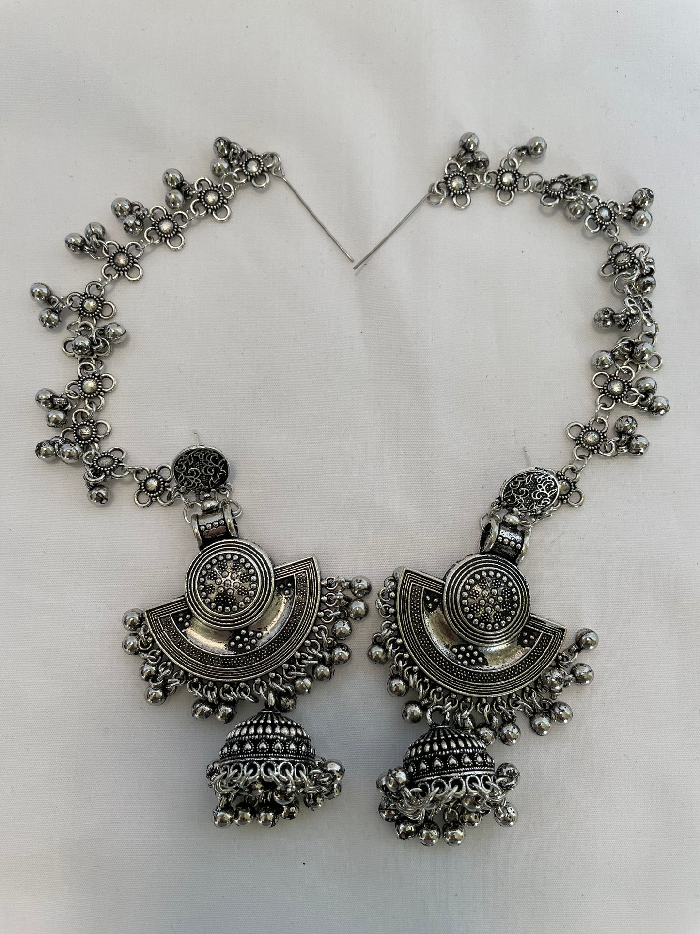 Vintage Vibes Earrings with Hair Chain