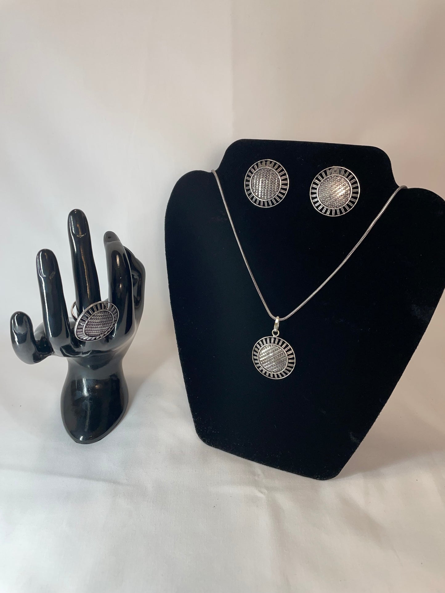 Encircled Necklace with Earring and Ring