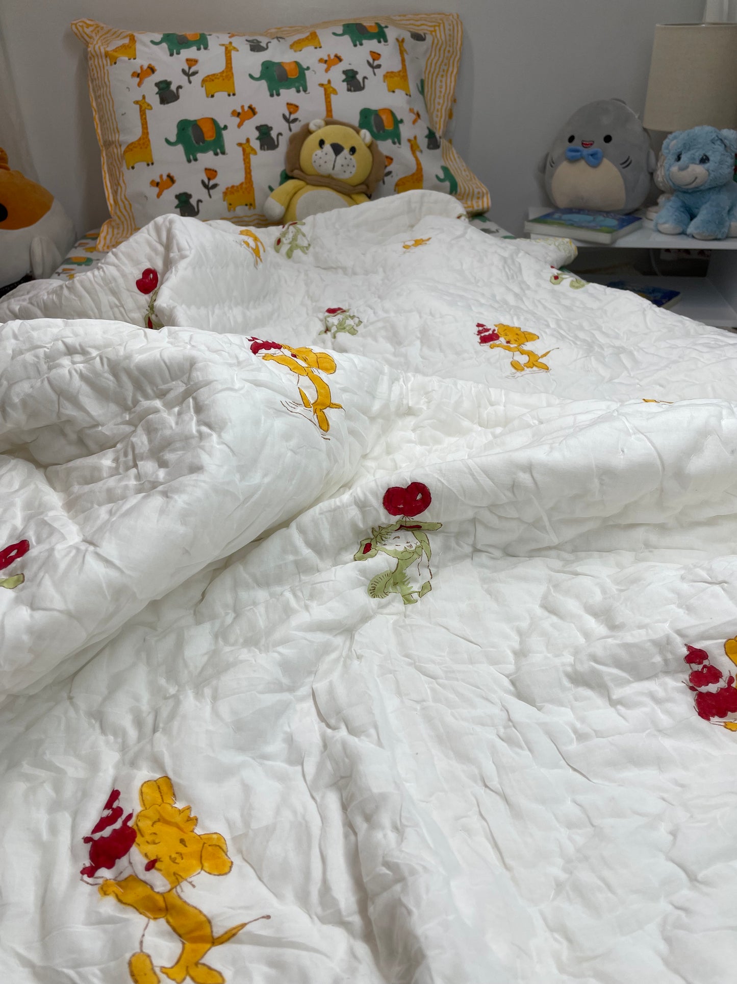 Bunny Hugs and Love Quilt