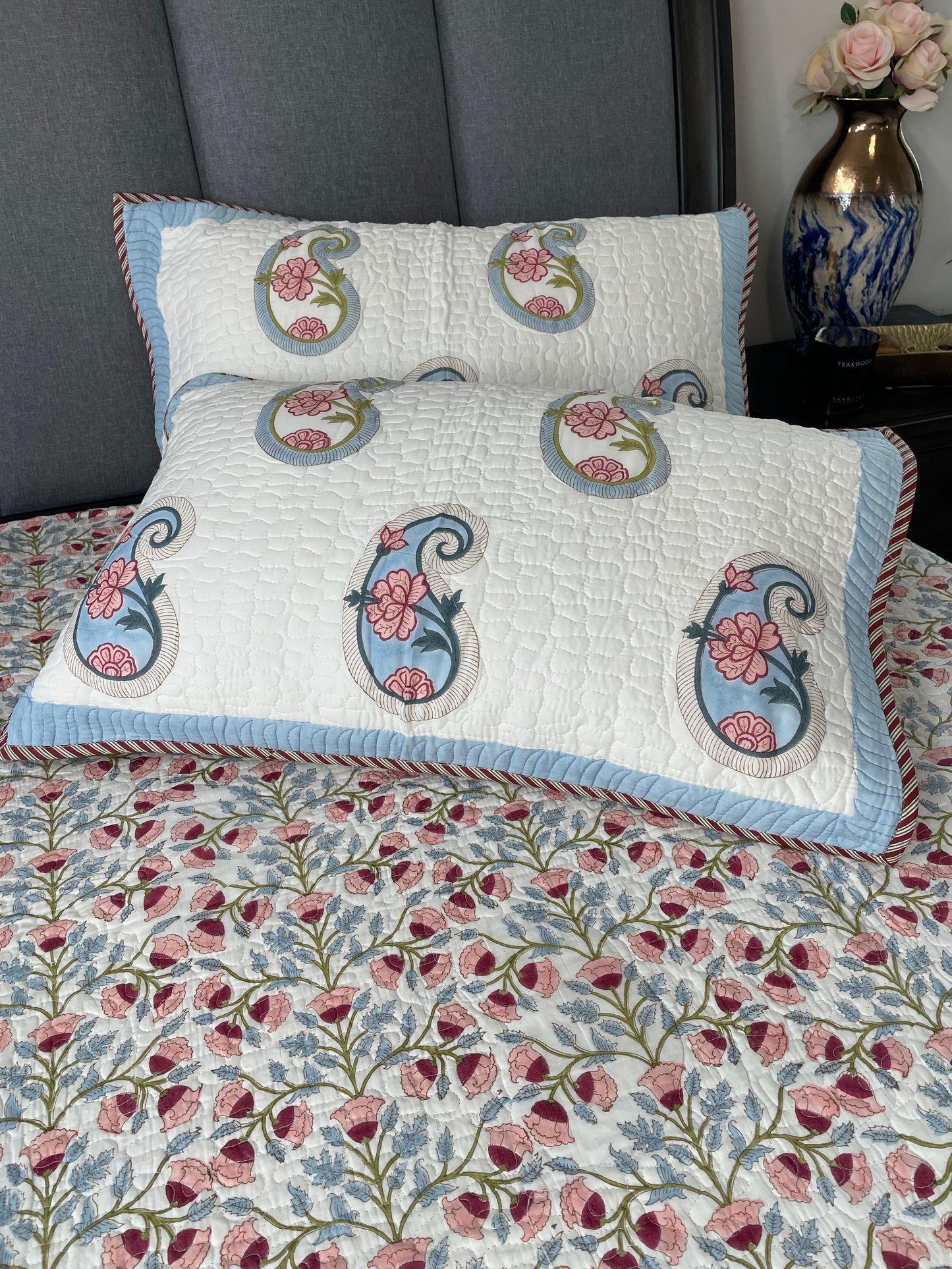 Eternal Craft Handblock printed Reversible Mulmul quilted Bedcover - Quilted Pillow cover Included