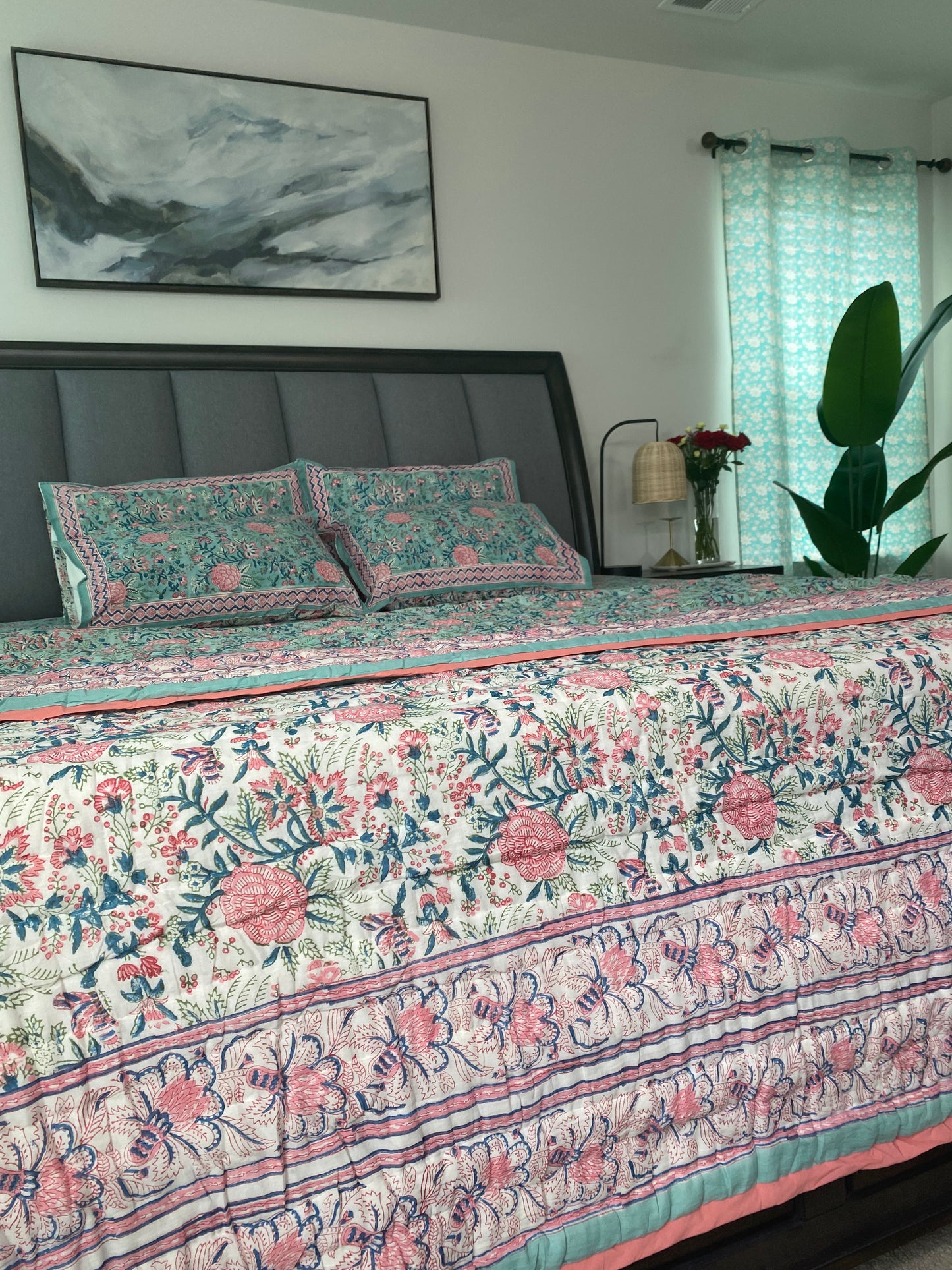Dreamy Daisies Handblocked and Hand Stitched Reversible Mulmul Cotton Quilt